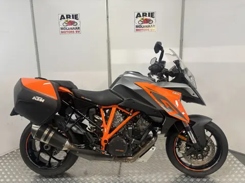 KTM 1290 Super Duke GT (bj 2017)