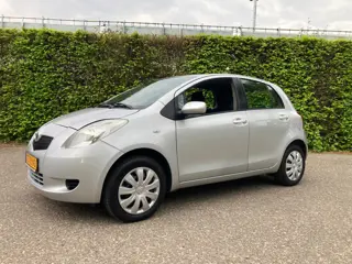 Toyota Yaris 1.3 VVTi Sol (bj 2007)