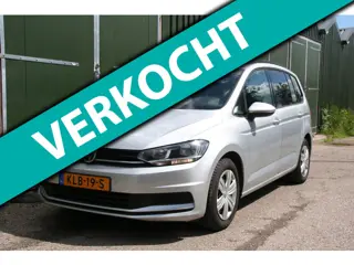 Volkswagen TOURAN 1.5 TSI Comfortline Business 7 PEROONS, AIRCO, NAVIGATIE, TREKHAAK