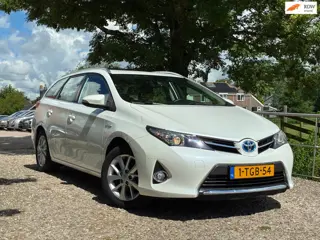 Toyota Auris Touring Sports 1.8 Hybrid Dynamic | Navi + Camera + Clima Nu € 5.975,-!!!