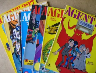 Agent 327 met nietjes adv5912