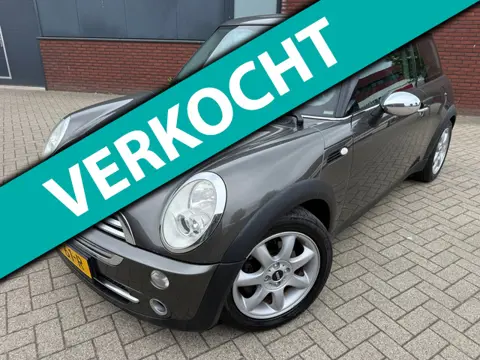 Mini 3-Deurs 1.6 One Pepper PARKLANE AUTOMAAT/2006/NAVIGATIE/LEDEREN INTERIEUR/ZEER COMPLEET/NIEUWE 