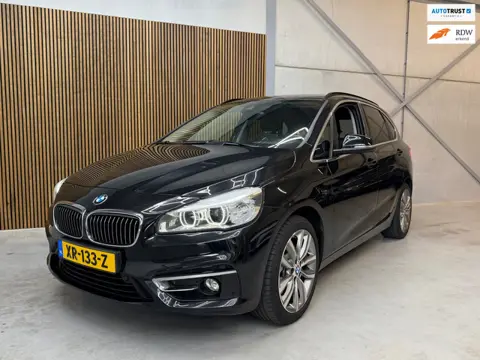 BMW 2-serie Active Tourer 218i M Sport LUXURY | AUTOMAAT | LEER | NAVI | LED | 18 INCH |