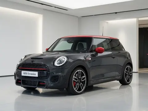MINI 3-deurs 2.0 John Cooper Works | Chili | 18'' | Panorama | Harman/Kardon | Getint Glas | Head-Up