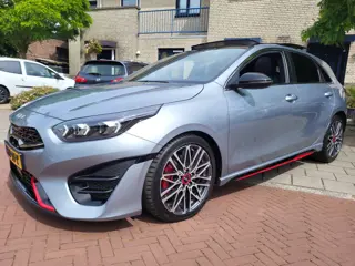 Kia CEED 1.6 T-GDi GT 204PK