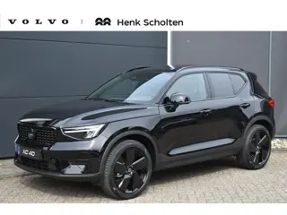 Volvo XC40 B4 Plus Black Edition | Panoramisch Schuif-/Kanteldak | 360 Graden Camera | Google Naviga