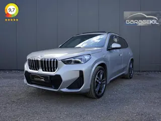 BMW X1 xDrive25e M-Sport Dealeronderh. / Shadowline / Panoramadak / Trekhaak / Keyless Entry / Stoel