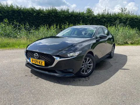 Mazda 3 2.0 e-SkyActiv-G M HYBRIDE SPORT HUD LED