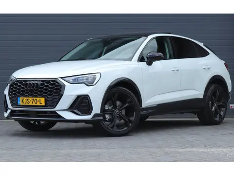 Audi Q3 SPORTBACK 35 TFSI Pano / leder / Carplay