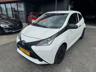 Toyota Aygo 1.0 VVT-i x-now AIRCO CRUISE APK APRIL 2027 ORIG NL NAP