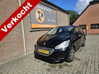 Peugeot 208 1.4 e-HDi Active (bj 2013, automaat)