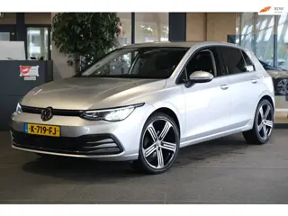 Volkswagen Golf 8 1.5 TSI Style Navi Acc Pdc Led Climate