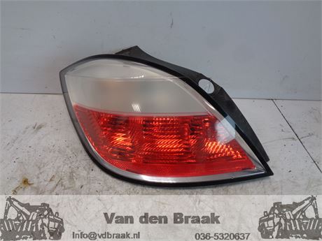 Opel Astra 5 deurs Hb 2004-2007 Achterlicht links