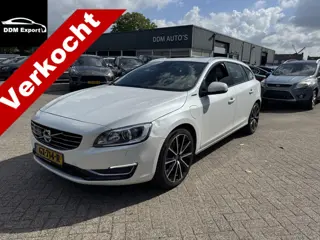 Volvo V60 2.4 D5 Twin Engine Special Edition | Clima | Navi | Xenon | Pano | Leder | Tuning | 4x4 |