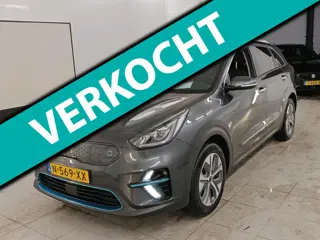Kia E-Niro ExecutiveLine 64 kWh soh 100% LEER /JBL/ CAMERA