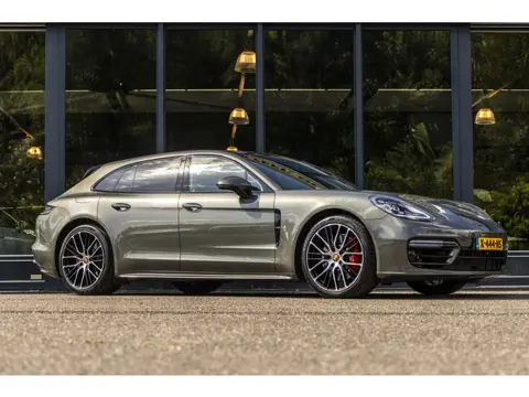 Porsche Panamera Sport Turismo 2.9 4 E-Hybrid Platinum Edition