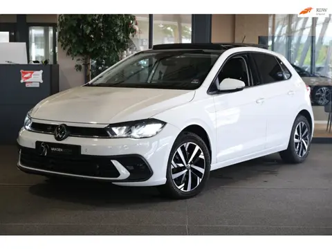 Volkswagen Polo 1.0 TSI Life 110PK DSG Facelift Pano Virtual Trekhaak Navi