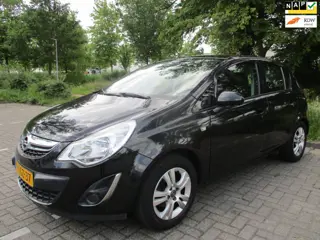 Opel Corsa 1.4-16V Design Edition AIRCO