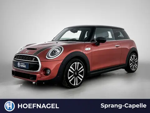 Mini Mini 2.0 Cooper S Chili | Camera | Harman/Kardon | Navi | HeadUp Display | Stoelverw. |
