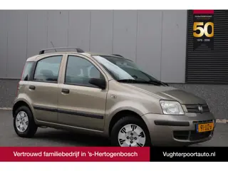 Fiat Panda 1.2 Automaat/Airco/Apple Carplay/trekhaak/€ 24 per mnd