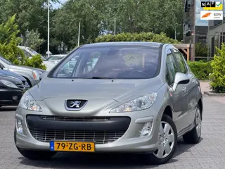 Peugeot 308 1.6 THP XT | Automaat | Leder stoelen | Panoramadak | Parkeersensoren | Cruise control |