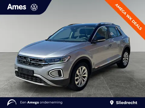 Volkswagen T-Roc 1.0 TSI 115pk Life Edition | Wireless Apple Carplay/Android Auto | ArtVelours bekle