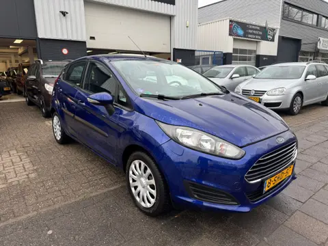 Ford Fiesta 1.0 Style 5 DEURS AIRCO