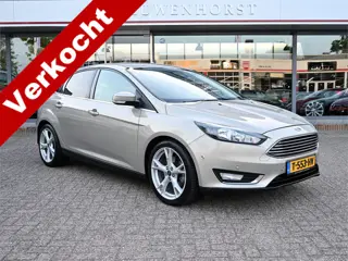 Ford Focus 1.5 Titanium Edition, camera,  lane warning, 2 x PDC, keyless, unieke kilometerstand