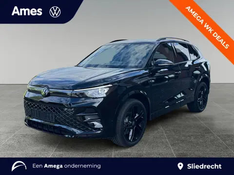 Volkswagen Tiguan 1.5 eHybrid 272pk DSG R-Line Edition | Trekhaak, wegklapbaar | 360 camera | Elektr