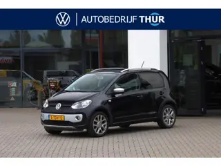 Volkswagen Up! 1.0 cross up! BlueMotion 75PK / 55kW, 1e eigenaar nieuw door ons geleverd en onderhou