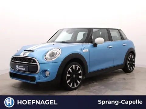 Mini Mini 2.0 Cooper S | HarmanKardon | Cruise Control | Stoelverwarming | Climate Control
