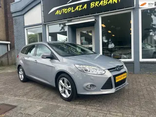 Ford Focus Wagon 1.6 EcoBoost Titanium/ CLIMA/ CRUISE/ STOELVERW/ XENON/ BLUETOOTH/ PDC