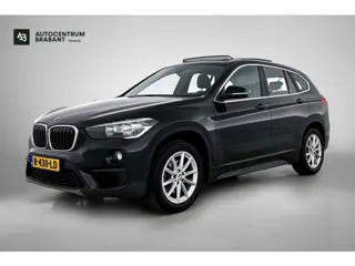 BMW X1 SDrive18i Centennial High Executive(Goed OndH, Panorama, Trekhaak, Camera, StoelV, Navi, Clia