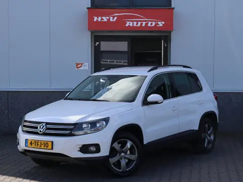 Volkswagen Tiguan 2.0 TSI Sport&Style 4Motion navi LEER automaat