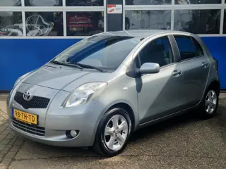 Toyota Yaris 1.3 VVTi Luna MMT / Lage k.m stand / Automaat / 1e eigenaar / Keyless / ECC / Origineel