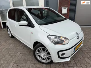 Volkswagen Up! 1.0 high up! / Navi / PDC / AUT / Cruise / Stoelverwarming