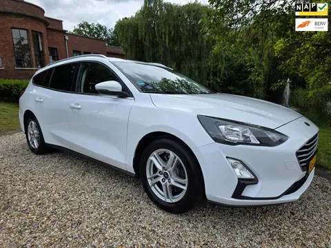 Ford Focus Wagon 1.0 EcoBoost Trend Edition Business