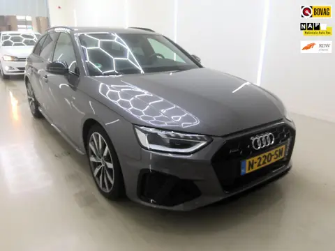 Audi A4 Avant 40 TFSI quattro S edition Competition+Led+Leder+Navigatie+camera = 24-DECEMBER2021= SU