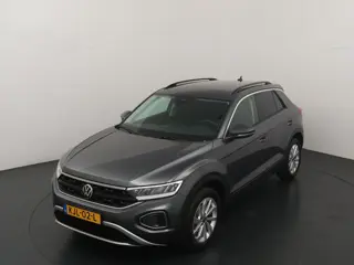 Volkswagen T-Roc 1.5 150PK TSI Life Edition | AUTOMAAT | Adapt. Cruise | Clima | Camera | LED | Appl