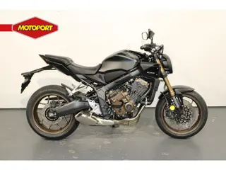 Honda CB 650 RC E-clutch (bj 2026)