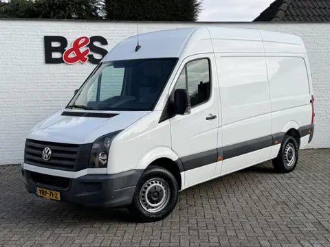 Volkswagen Crafter 35 2.0 TDI L2H2 Navigatie Pdc Trekhaak Airco Cruise Stoelverwarming