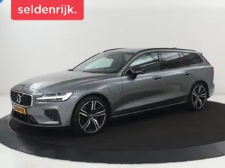 Volvo V60 2.0 T8 Twin Engine AWD R-Design | Trekhaak |  Stoelverwarming | Carplay | Sportstoelen | H