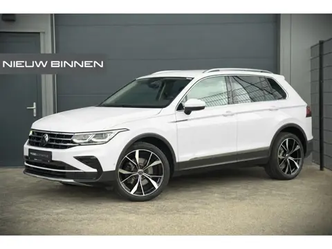 Volkswagen Tiguan 1.4 TSI eHybrid Elegance Business | Stoelverwarming | Stuurverwarming | Massage | 
