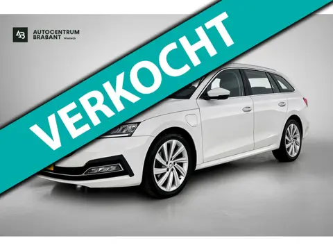 Skoda Octavia Combi 1.4 TSI iV PHEV Sportline Business(Goed OnderH, Carplay/ Android, Camera, Elektr