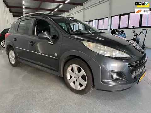 Peugeot 207 SW Outdoor 1.6 VTi Panaromadak