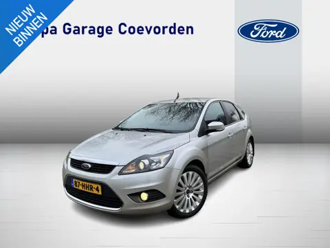 Ford Focus 2.0 Titanium | VOLLEDIG ONDERHOUDEN | TREKHAAK 1.400KG | HALF LEDER | PARKEERSENSOREN |