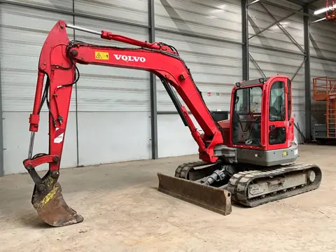 Volvo ECR 88 D (bj 2013)