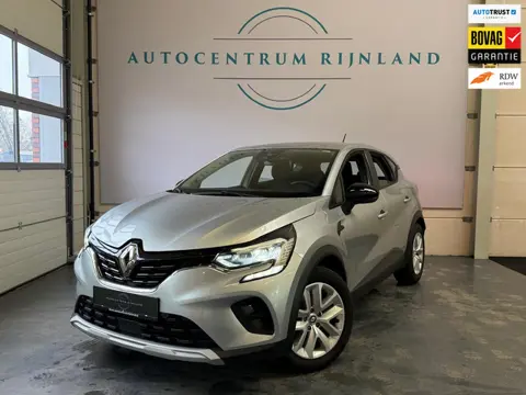 Renault Captur 1.6 E-Tech Hybrid 145 Intens Automaat 1 Jaar Bovag garantie
