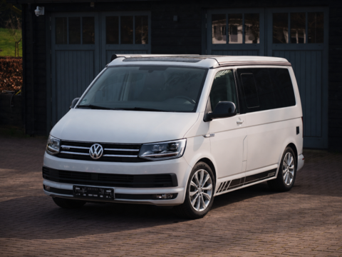 VOLKSWAGEN CALIFORNIA Beach Camper 200PK!