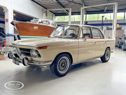 BMW 1800   - ONLINE AUCTION